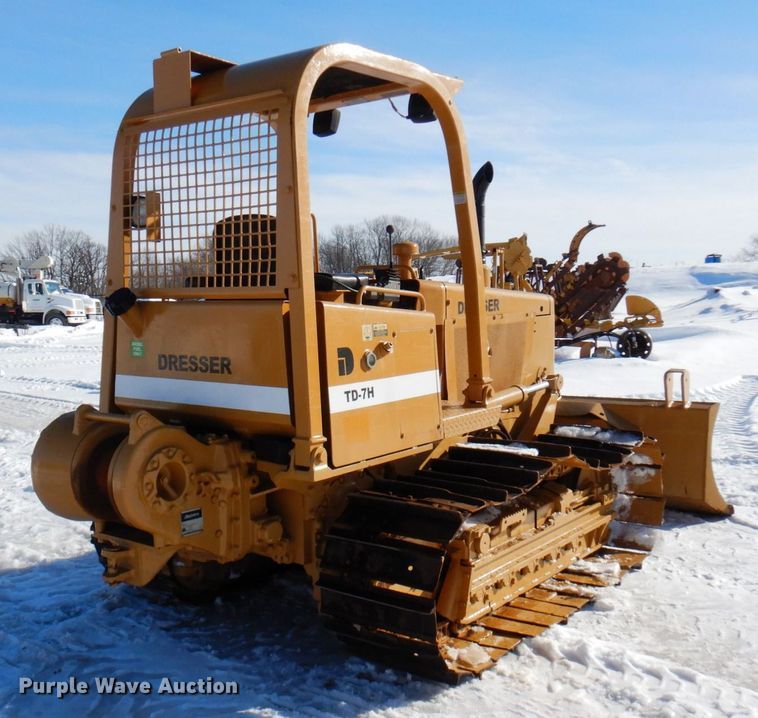 image for item KU9845 1995 Dresser TD-7H  dozer