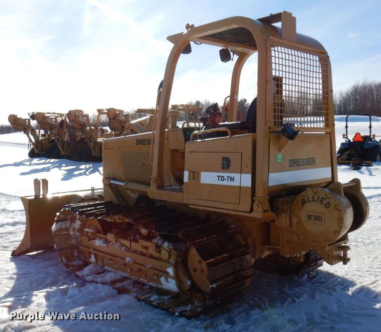 image for item KU9845 1995 Dresser TD-7H  dozer