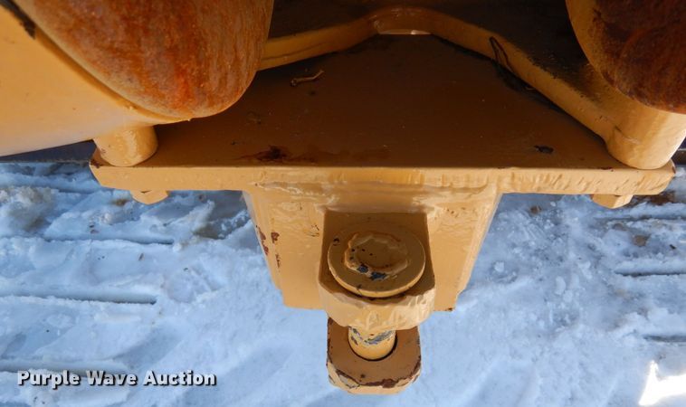 image for item KU9845 1995 Dresser TD-7H  dozer