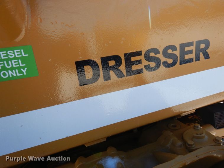 image for item KU9845 1995 Dresser TD-7H  dozer