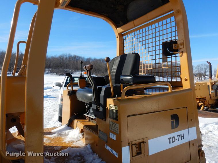 image for item KU9845 1995 Dresser TD-7H  dozer