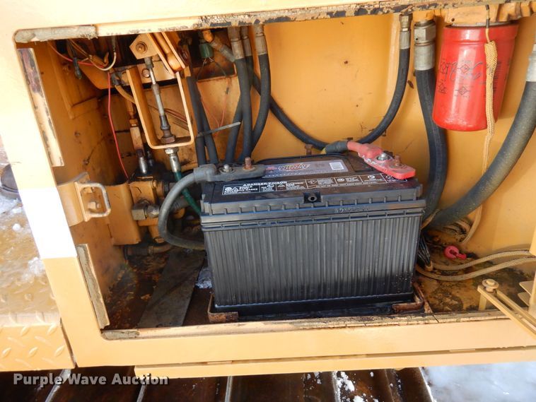 image for item KU9845 1995 Dresser TD-7H  dozer