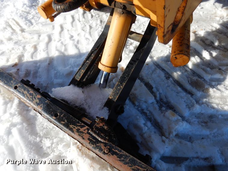 image for item KU9846 1999 Vermeer V8550A  rock saw