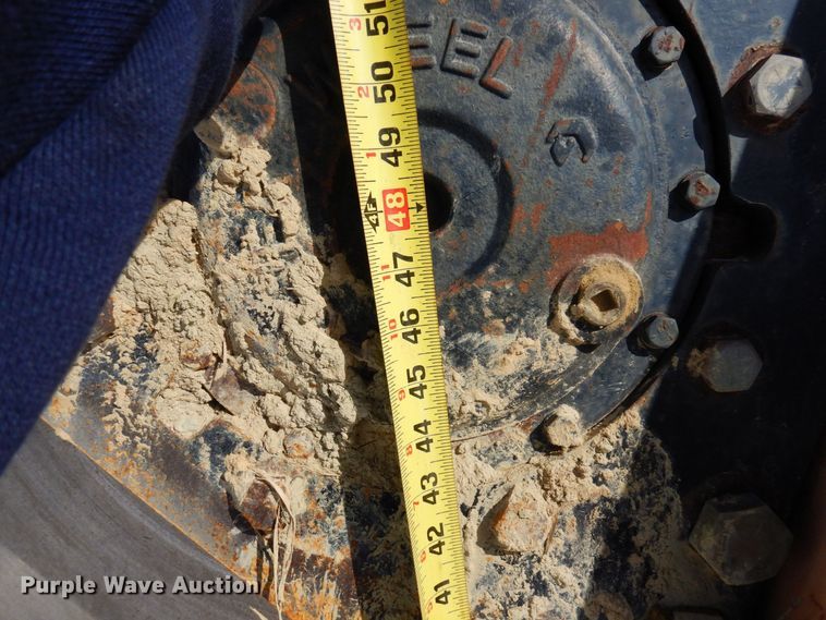 image for item KU9846 1999 Vermeer V8550A  rock saw