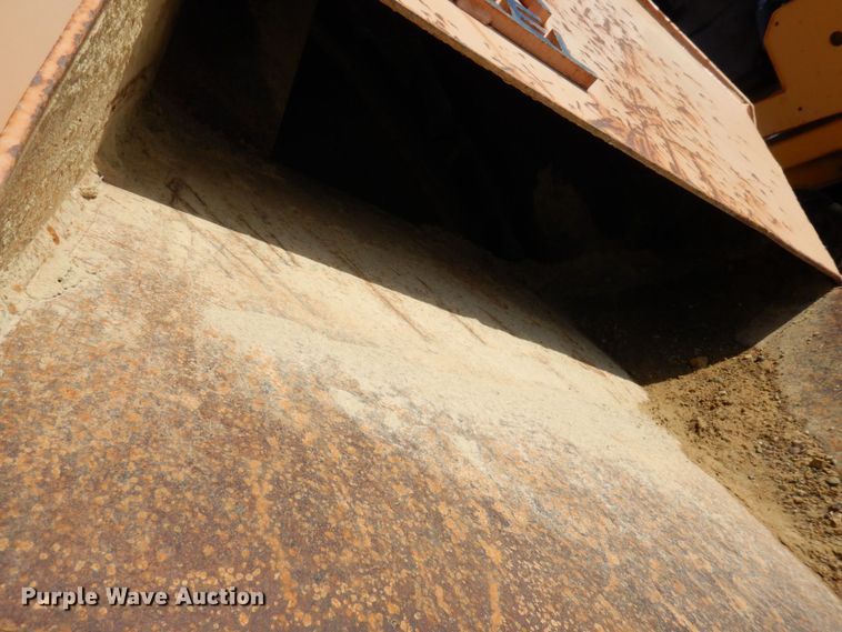 image for item KU9846 1999 Vermeer V8550A  rock saw