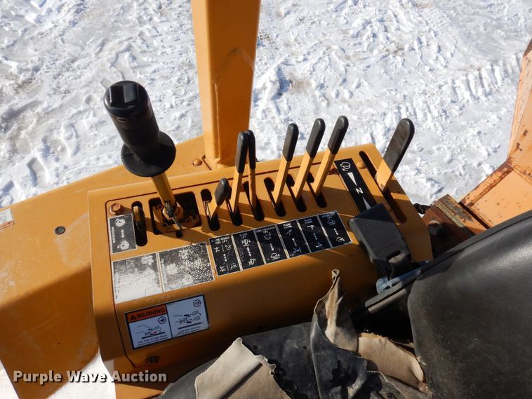 image for item KU9846 1999 Vermeer V8550A  rock saw