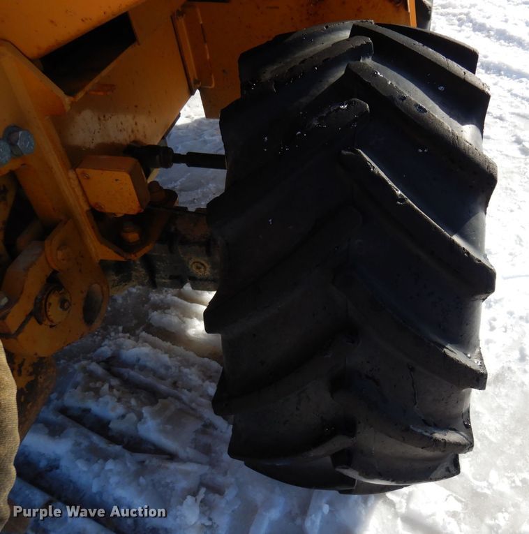 image for item KU9846 1999 Vermeer V8550A  rock saw