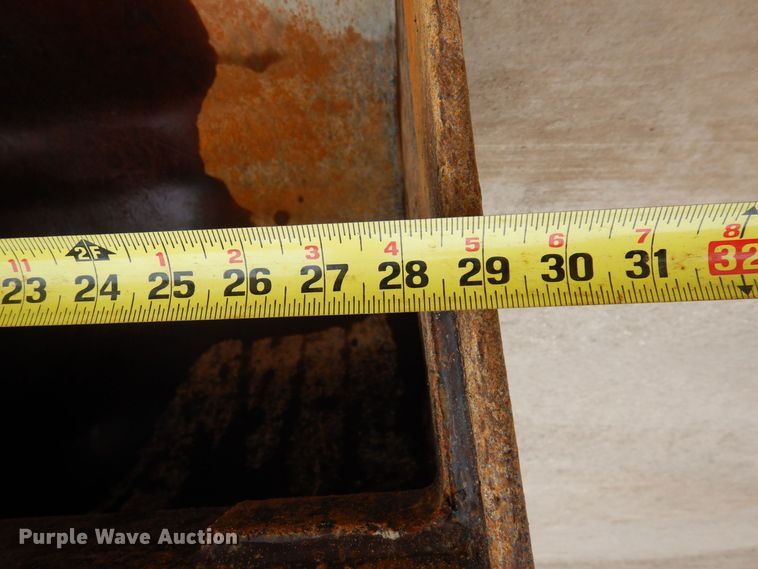 image for item KU9847 2014 Kubota KX057-4  mini excavator