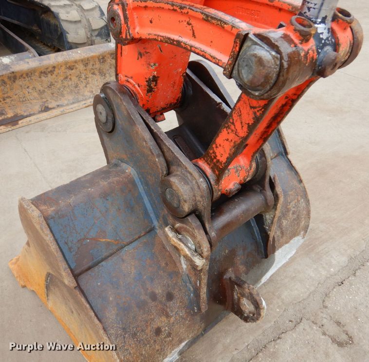 image for item KU9847 2014 Kubota KX057-4  mini excavator