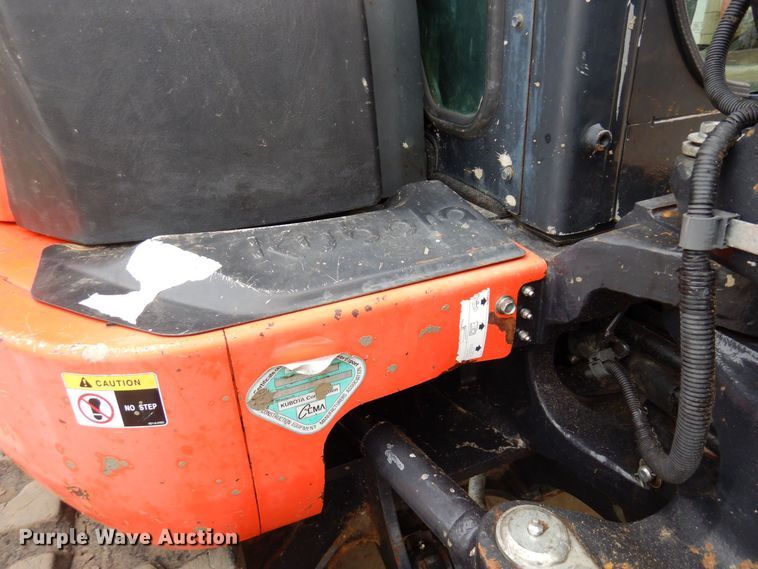 image for item KU9847 2014 Kubota KX057-4  mini excavator