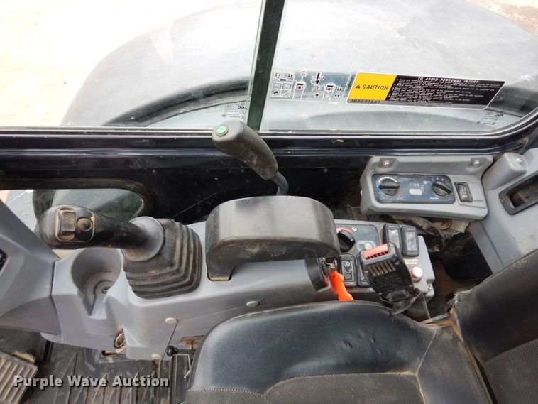 image for item KU9847 2014 Kubota KX057-4  mini excavator