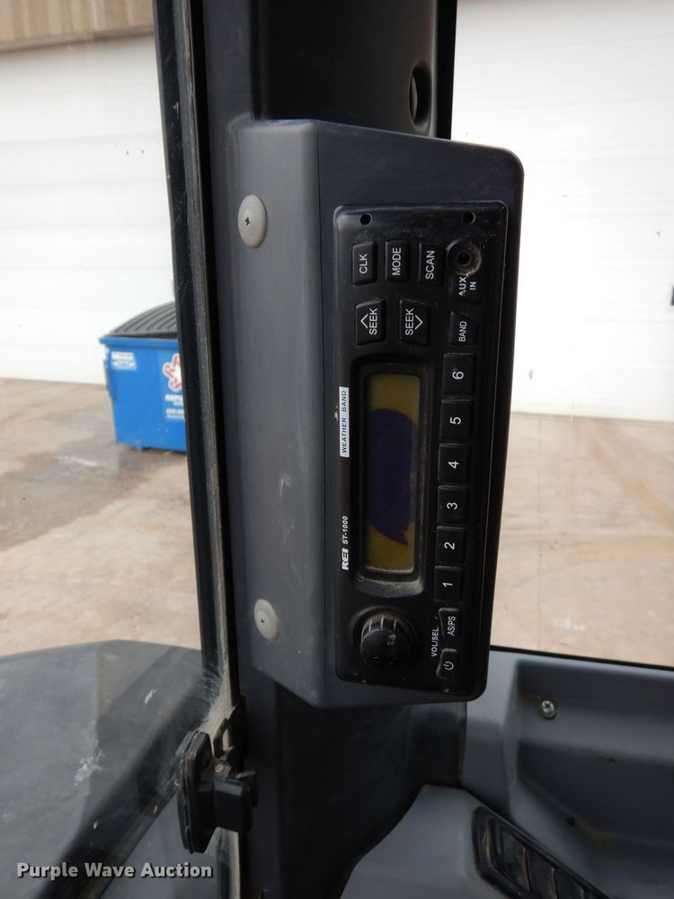 image for item KU9847 2014 Kubota KX057-4  mini excavator