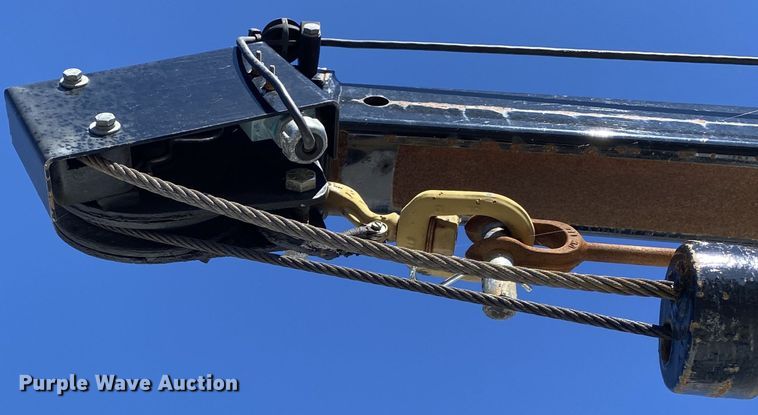 image for item KW9007 2013 Ford F550 Super Duty  Crew Cab utility / service truck