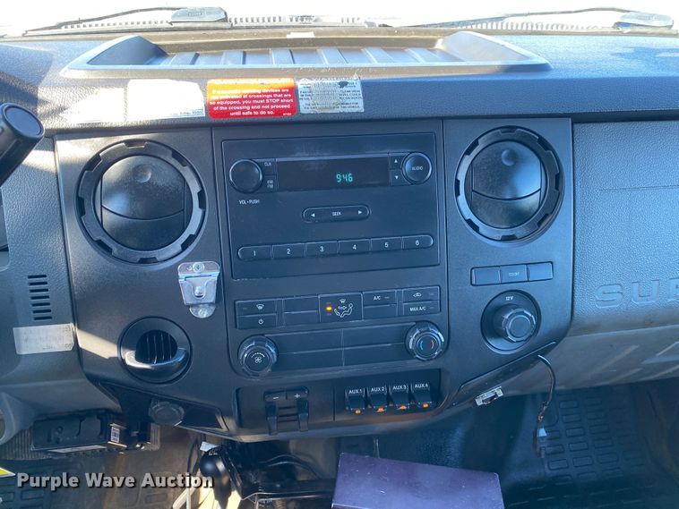 image for item KW9007 2013 Ford F550 Super Duty  Crew Cab utility / service truck