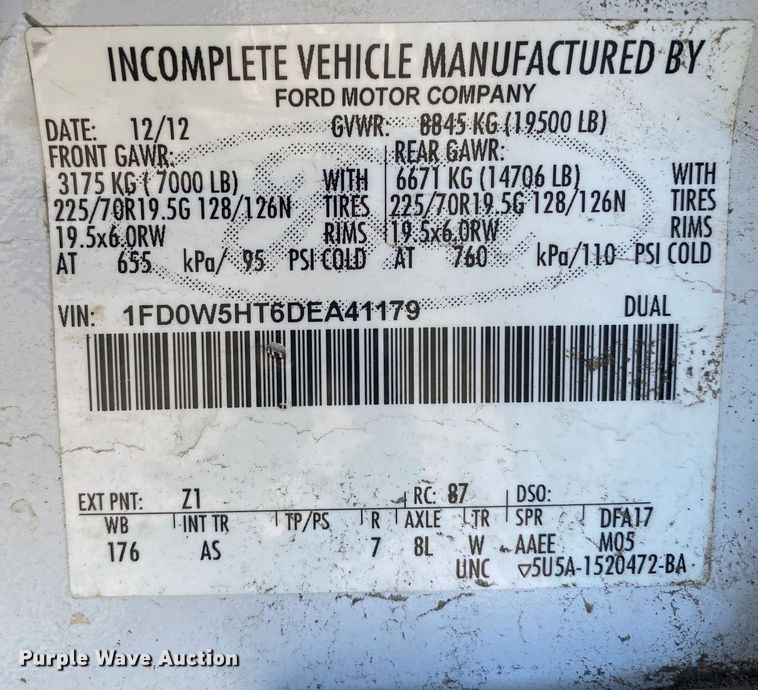 image for item KW9007 2013 Ford F550 Super Duty  Crew Cab utility / service truck