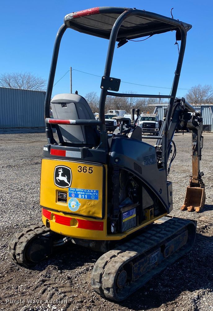 image for item KW9008 2014 John Deere 17D  mini excavator