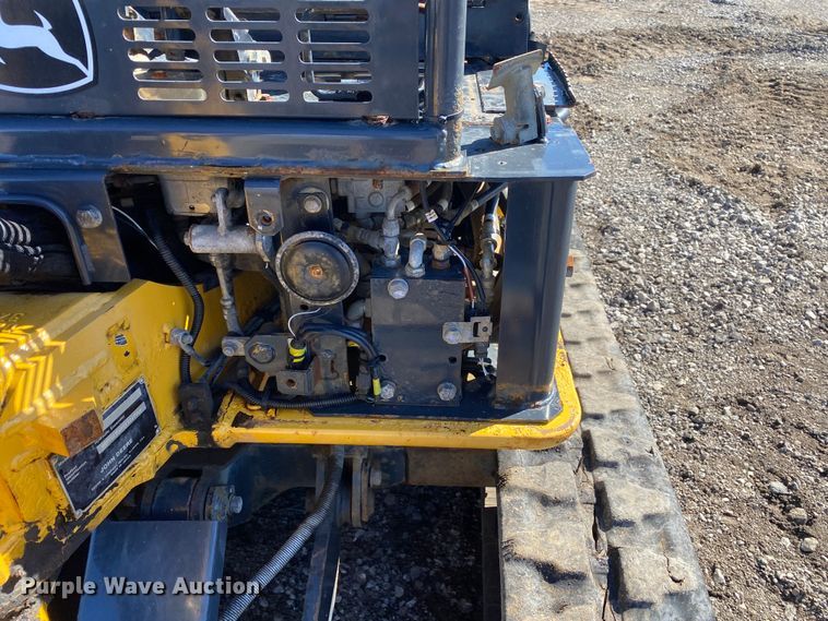 image for item KW9008 2014 John Deere 17D  mini excavator