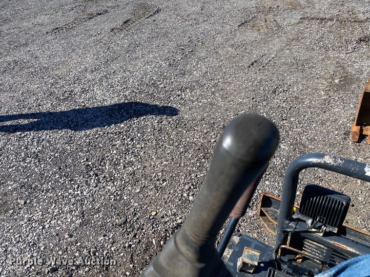 image for item KW9008 2014 John Deere 17D  mini excavator