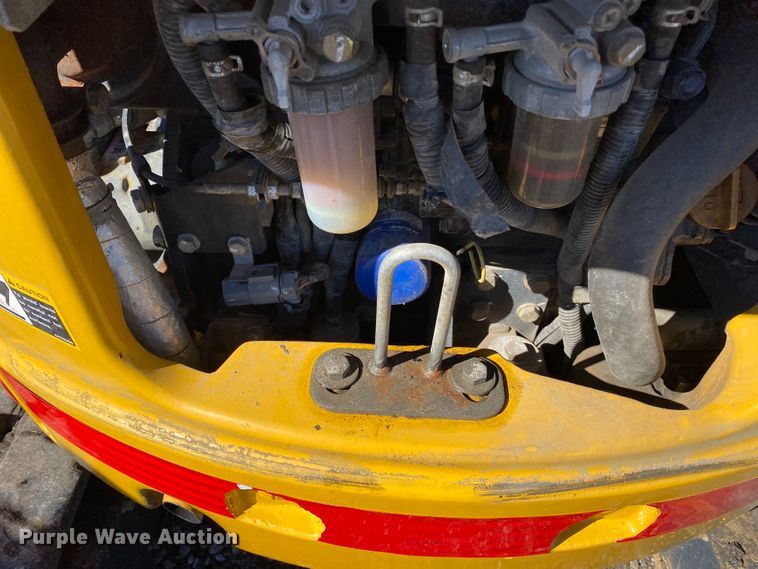 image for item KW9008 2014 John Deere 17D  mini excavator