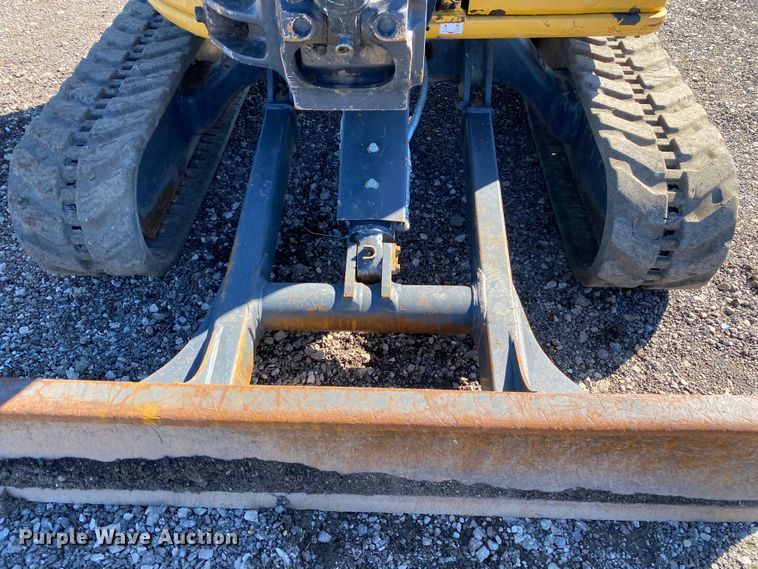 image for item KW9009 2017 John Deere 35G  mini excavator