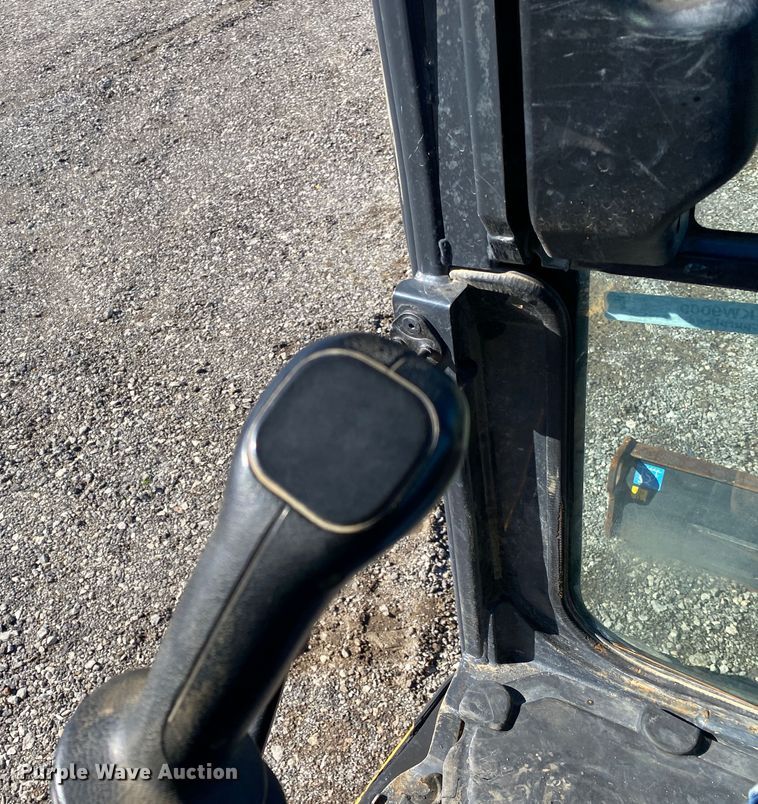 image for item KW9009 2017 John Deere 35G  mini excavator