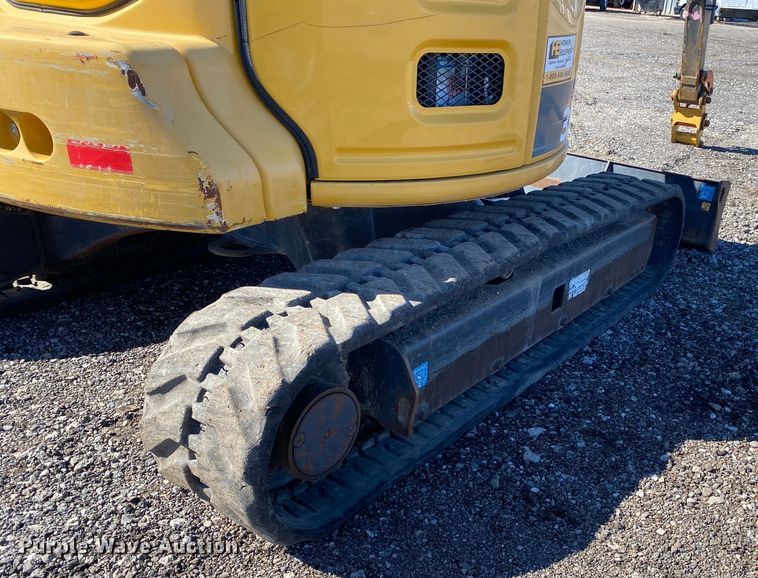 image for item KW9009 2017 John Deere 35G  mini excavator