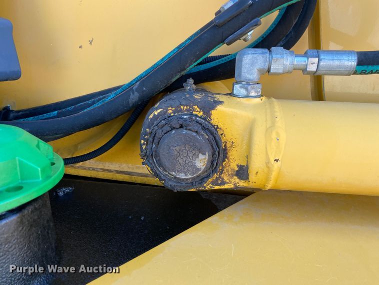 image for item KW9010 2012 John Deere 310SJ  backhoe