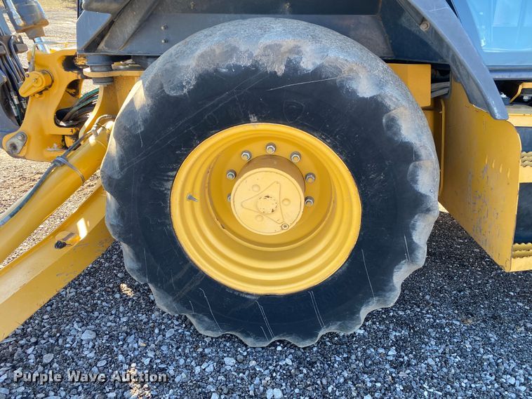 image for item KW9010 2012 John Deere 310SJ  backhoe