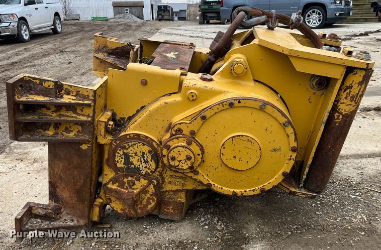 image for item LA9796 Paccar PA56-E00100E  winch