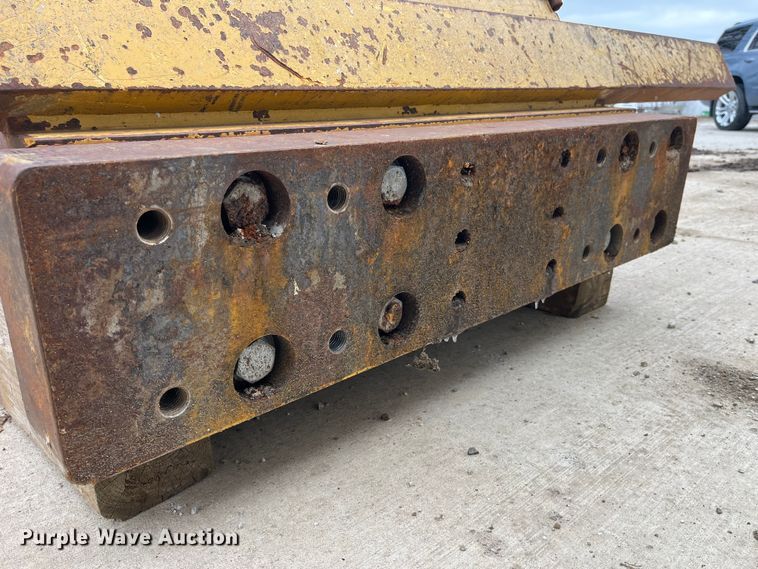 image for item LA9799 Dozer rear bumper toolbox