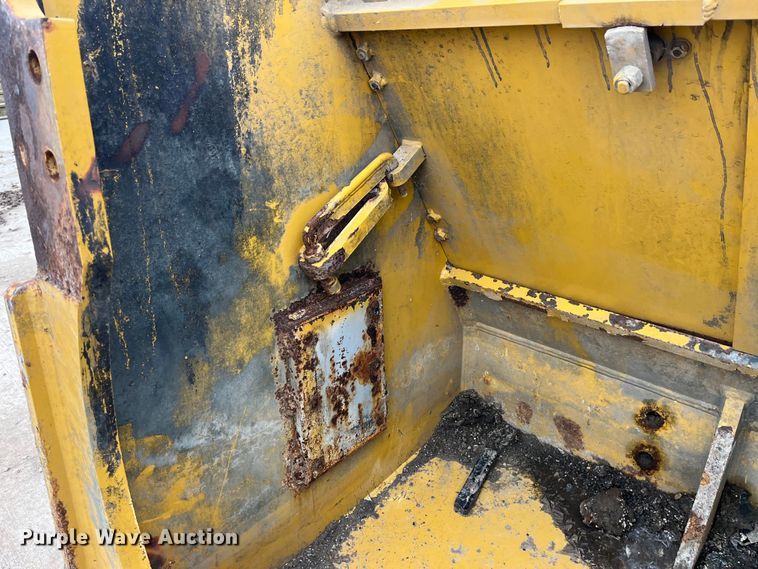 image for item LA9799 Dozer rear bumper toolbox