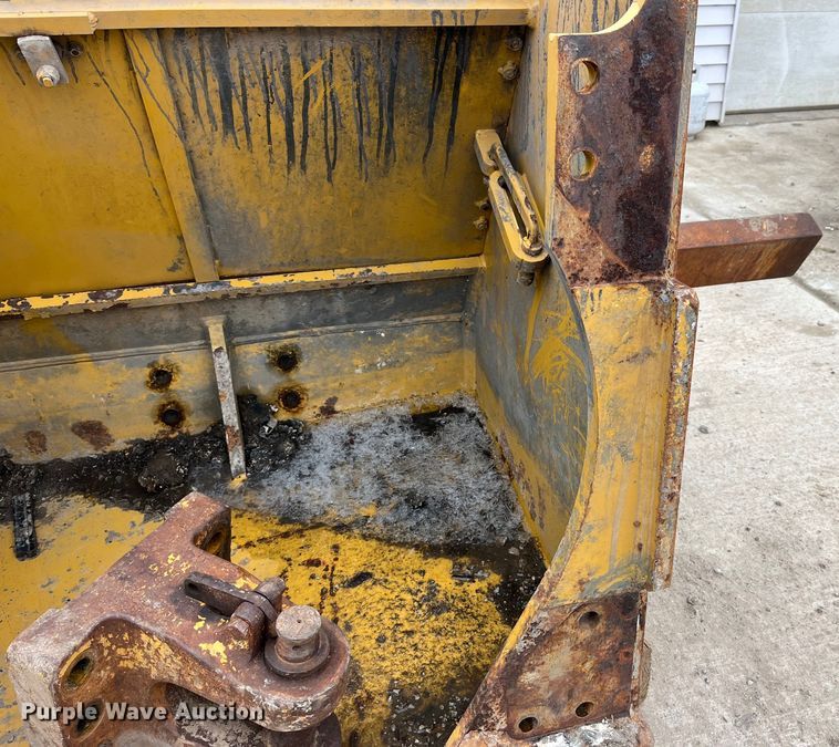 image for item LA9799 Dozer rear bumper toolbox