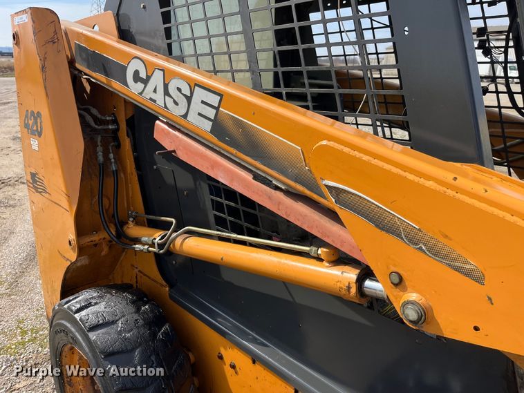 image for item LA9805 2007 Case 420  skid steer loader