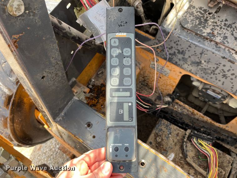 image for item LA9805 2007 Case 420  skid steer loader