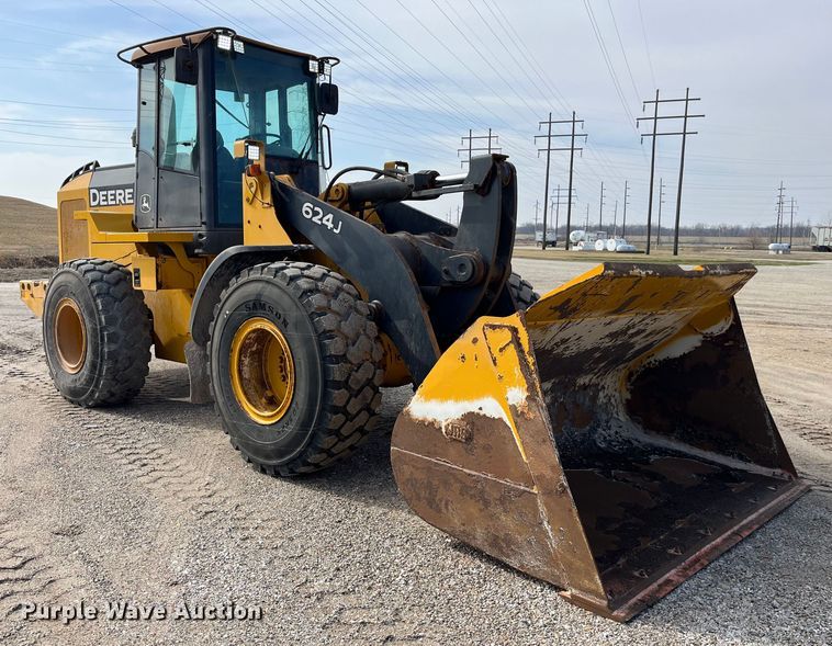 image for item LA9806 2007 John Deere 624J  wheel loader
