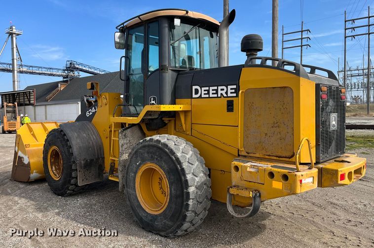 image for item LA9806 2007 John Deere 624J  wheel loader