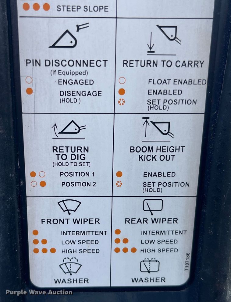 image for item LA9806 2007 John Deere 624J  wheel loader