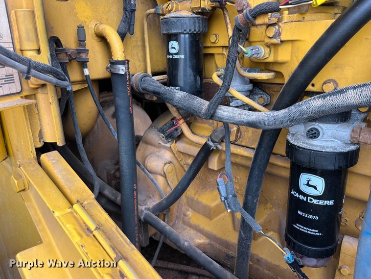 image for item LA9806 2007 John Deere 624J  wheel loader