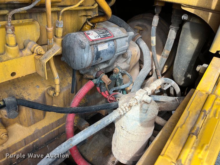 image for item LA9806 2007 John Deere 624J  wheel loader