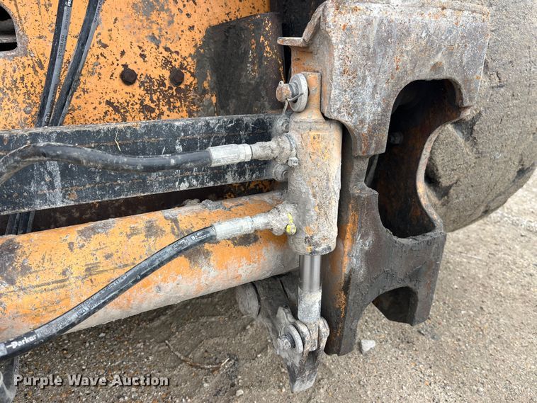 image for item LA9815 2000 Case 90XT  skid steer loader