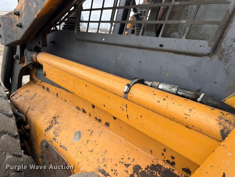 image for item LA9815 2000 Case 90XT  skid steer loader