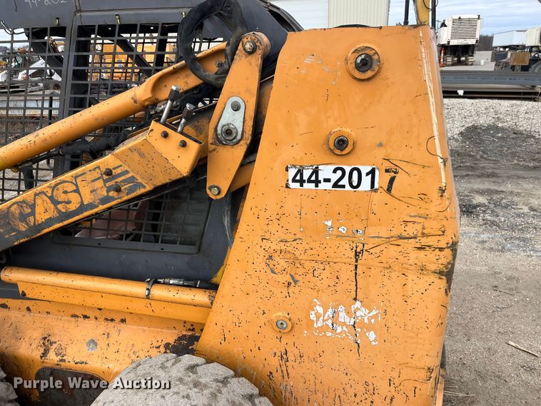 image for item LA9815 2000 Case 90XT  skid steer loader