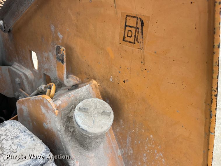 image for item LA9815 2000 Case 90XT  skid steer loader