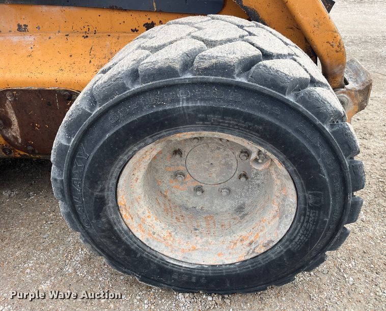 image for item LA9815 2000 Case 90XT  skid steer loader