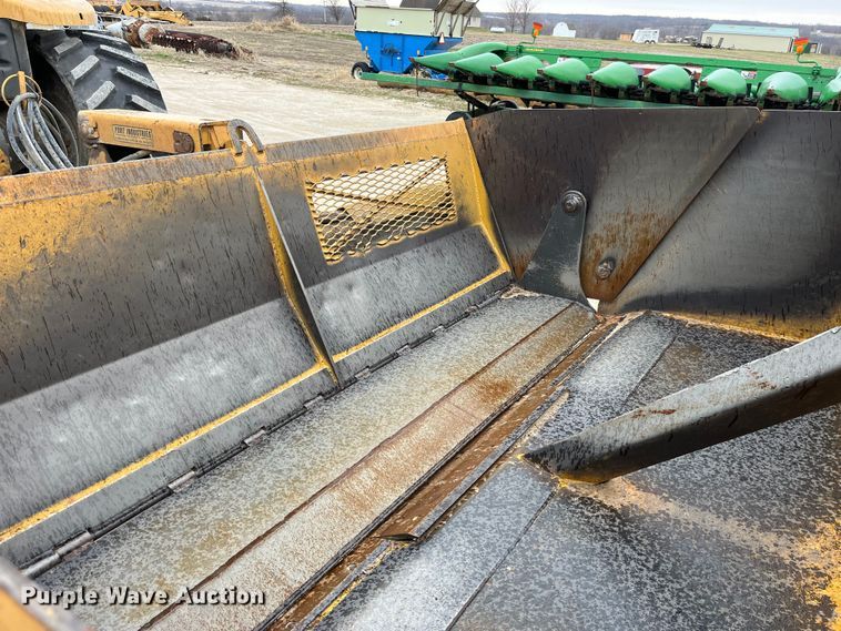 image for item LA9817 Scoop-all 171202  scraper