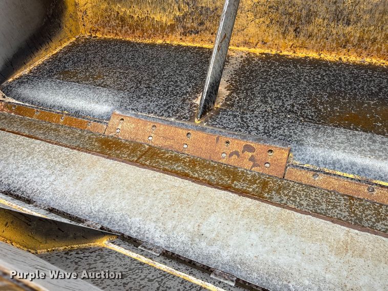 image for item LA9817 Scoop-all 171202  scraper