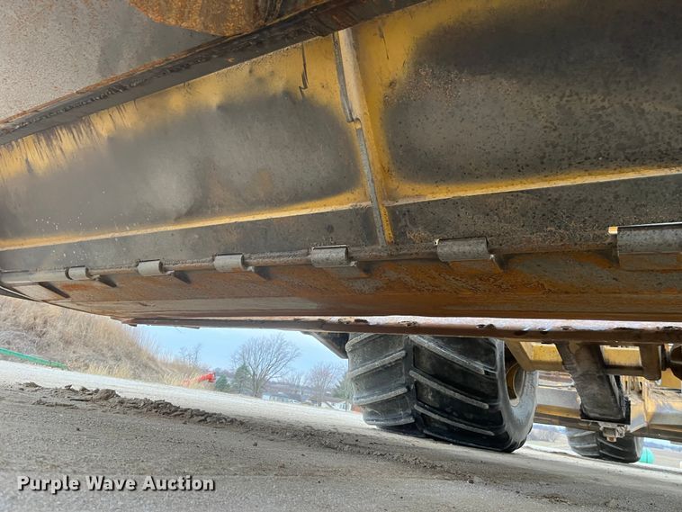 image for item LA9817 Scoop-all 171202  scraper