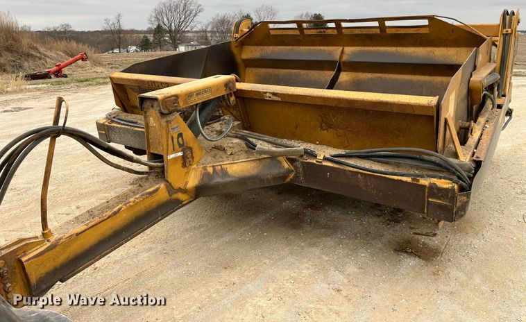 image for item LA9818 Scoop-all 171202  scraper