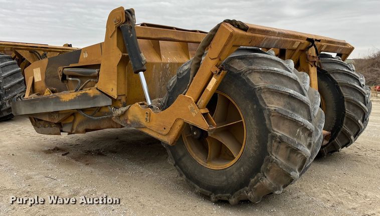 image for item LA9818 Scoop-all 171202  scraper