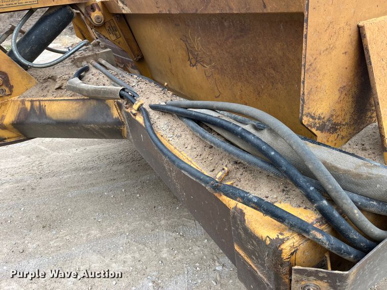 image for item LA9818 Scoop-all 171202  scraper